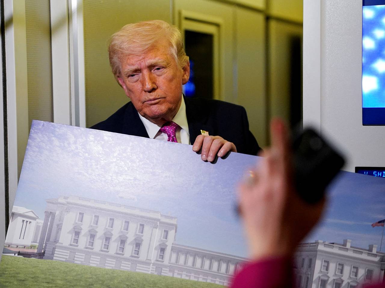 Трамп описал предложение Ирана словами &laquo;с ума сошли&raquo;