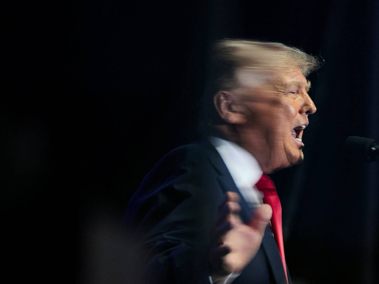 Трамп заговорил о проблемах с бензином
