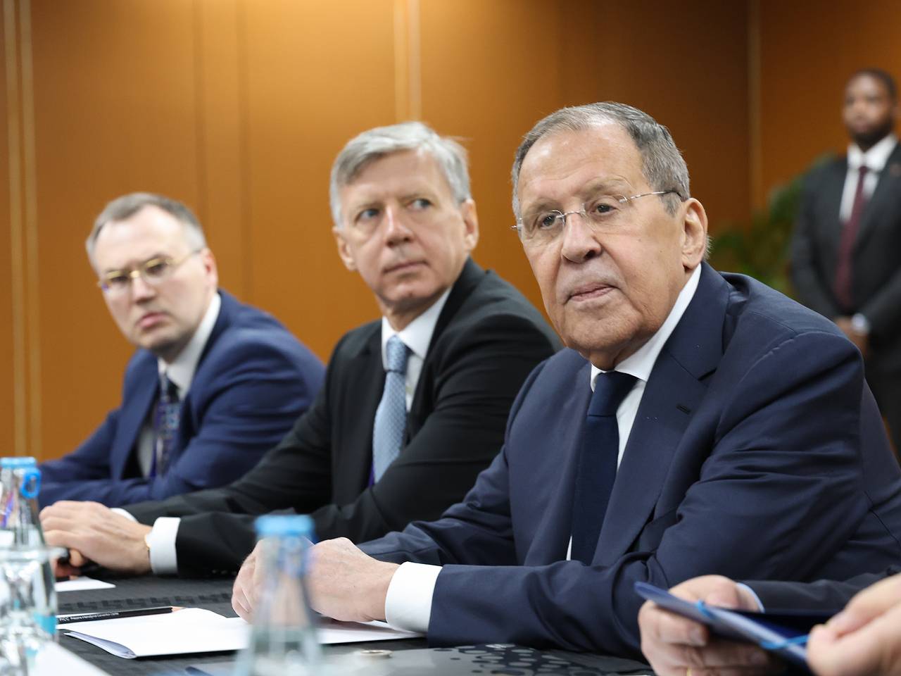 Лавров объяснил использование «горячего словца»
