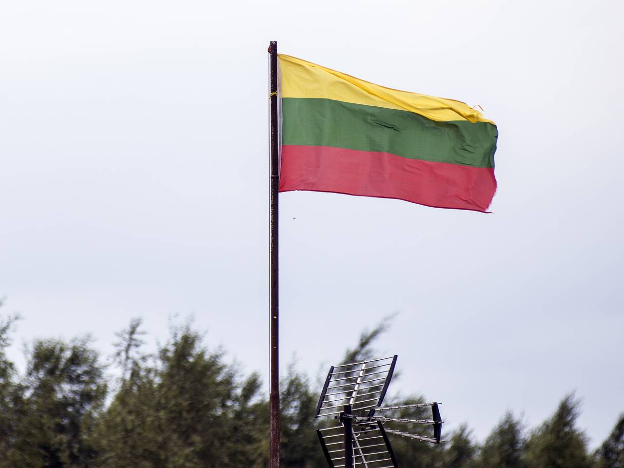 В Литве рассмотрят закон о размещении ядерного оружия