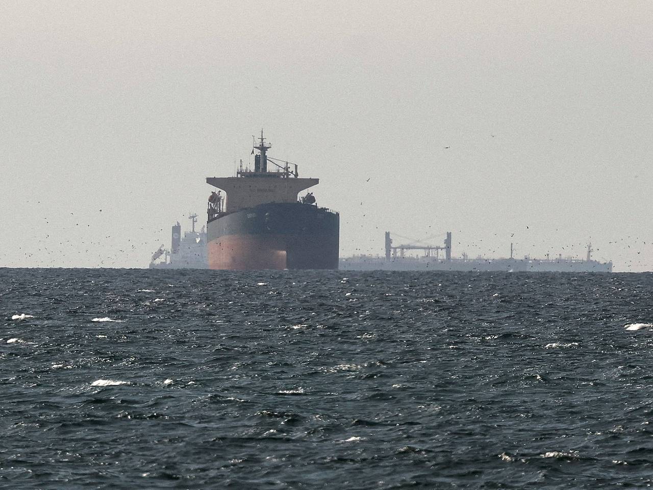 Греческий танкер подвергся атаке под Новороссийском после погрузки нефти на КТК