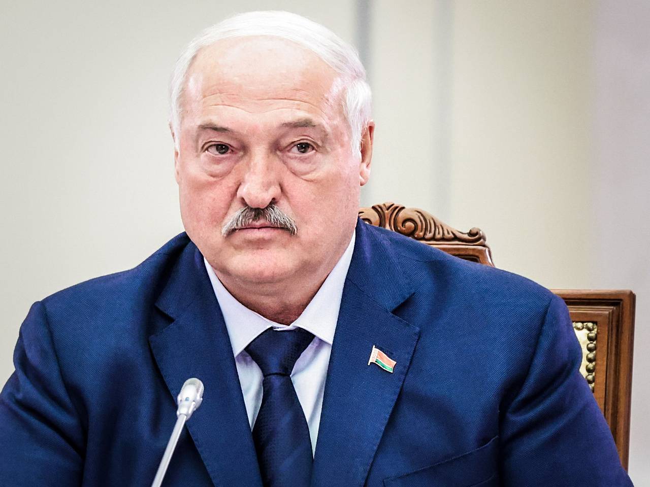 Лукашенко захотел встретиться с Путиным