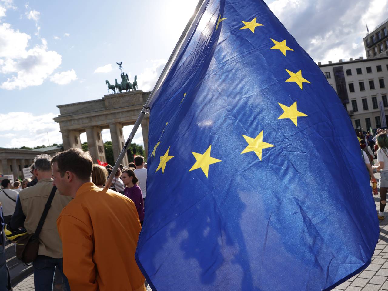 В Армении высказались о создании центра для нелегальных мигрантов из ЕС